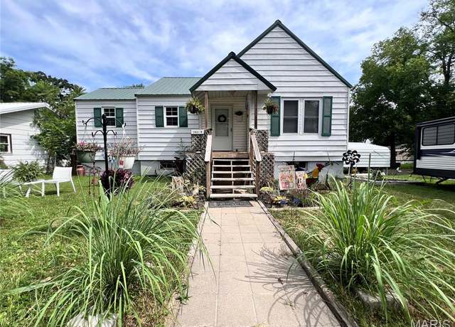 Property at 26609 Alps St, Richland, MO 65556, 2 beds, 1 bath