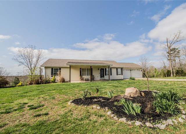 Property at 1815 County Road 521, Poplar Bluff, MO 63901, 5 beds, 2.5 baths