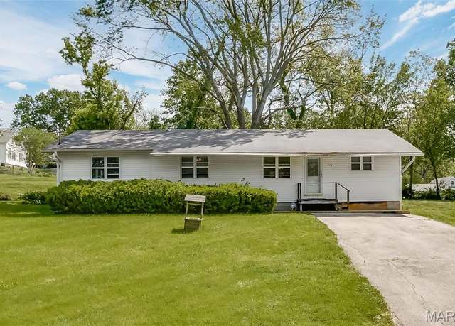 Property at 128 Cumberland Ave, Maryland Heights, MO 63043, 3 beds, 1 bath
