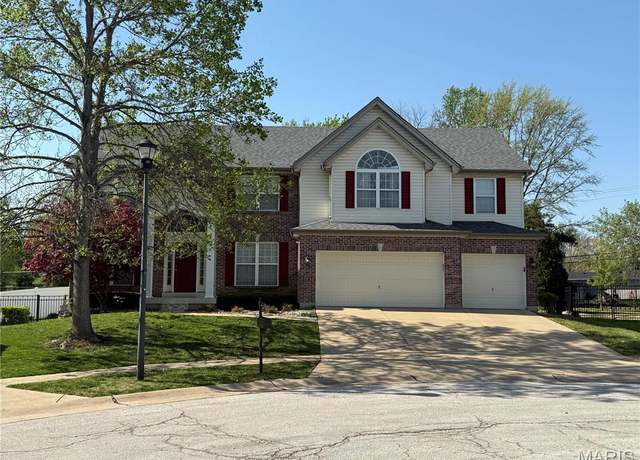Property at 313 Covenant Place Ct, Ballwin, MO 63021, 4 beds, 5.5 baths