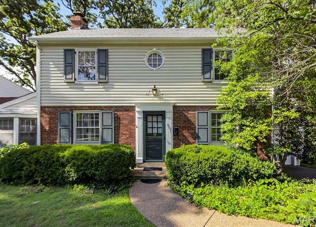 Property at 307 Woodside Dr, Kirkwood, MO 63122, 4 beds, 2.5 baths