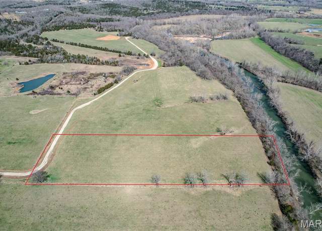 Property at 30450 Honeysuckle Ln, Lebanon, MO 65536