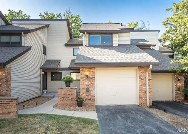Property at 1743 Russet Valley Dr, St Louis, MO 63146, 2 beds, 1.5 baths