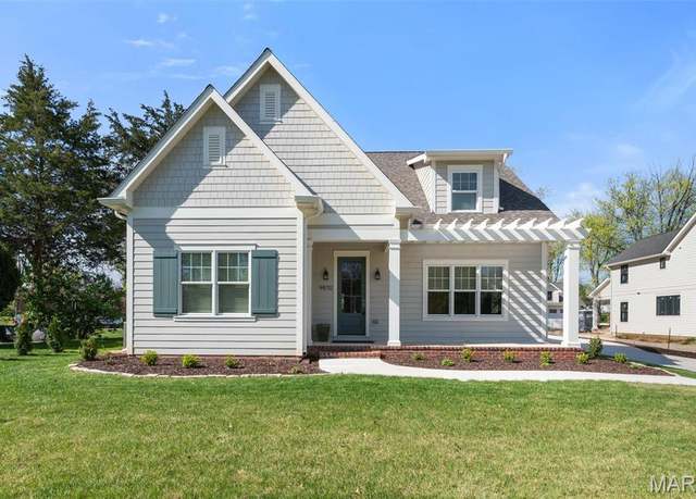 Property at 9870 E Concord Rd, St Louis, MO 63128, 4 beds, 3.5 baths