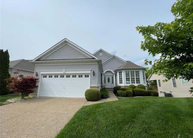 Property at 2087 Hawks Landing Dr, Lake St Louis, MO 63367, 4 beds, 3 baths