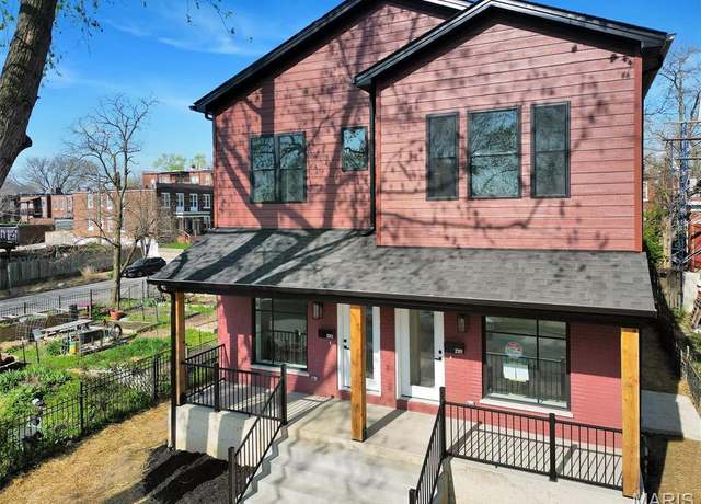 Property at 2351 Virginia Ave, St Louis, MO 63104, 3 beds, 2.5 baths