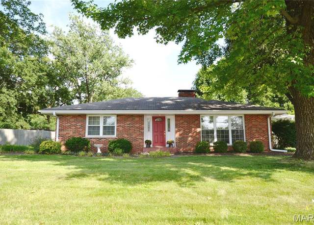 Property at 1406 Marshall Rd, Kirkwood, MO 63122, 2 beds, 2 baths