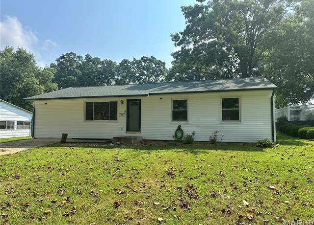 Property at 502 East St, Sullivan, MO 63080, 3 beds, 2 baths