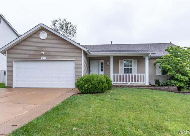 Property at 3111 Valley Oaks Dr, Imperial, MO 63052, 3 beds, 2.5 baths