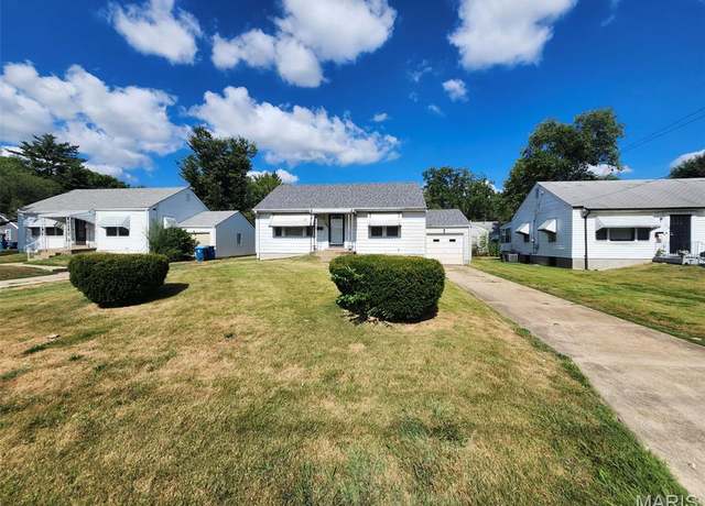 Property at 9851 Lorna Ln, St Louis, MO 63136, 3 beds, 1 bath