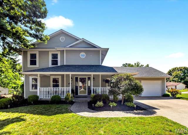 Property at 13 Spencers Xing, St Peters, MO 63376, 3 beds, 2.5 baths