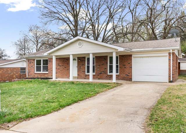Property at 1541 Sherman Dr, St Charles, MO 63303, 4 beds, 2 baths