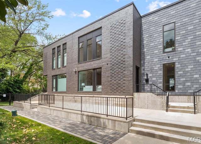Property at 215 N Sarah St #12, St Louis, MO 63108, 3 beds, 3.5 baths