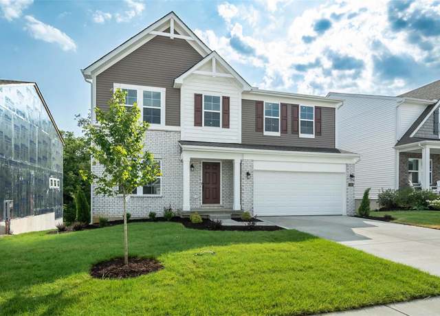 Property at 354 Valley Bluff Dr, Wentzville, MO 63348, 3 beds, 2.5 baths