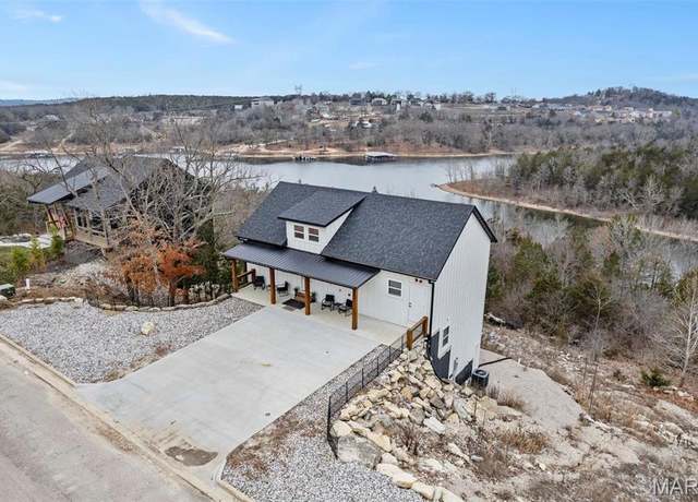Property at 278 Majestic Cir, Branson, MO 65616, 5 beds, 3.5 baths