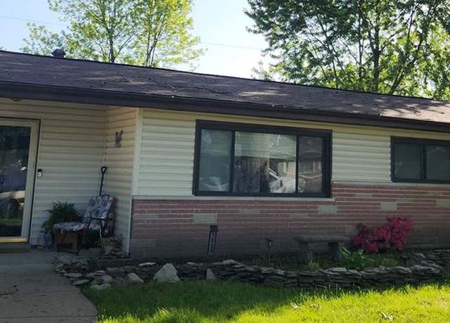 Property at 1520 Flicker Dr, Florissant, MO 63031, 3 beds, 1 bath