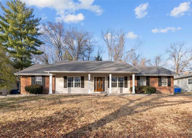 Property at 6 Morena Ct, Ballwin, MO 63011, 3 beds, 2 baths