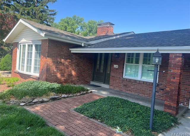 Property at 3109 Mockingbird Dr, St Charles, MO 63301
