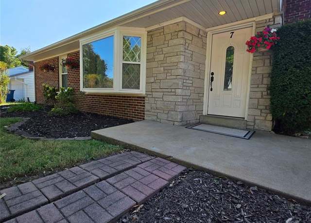 Property at 7 Cedar Drive Dr, Belleville, IL 62220, 2 beds, 1 bath