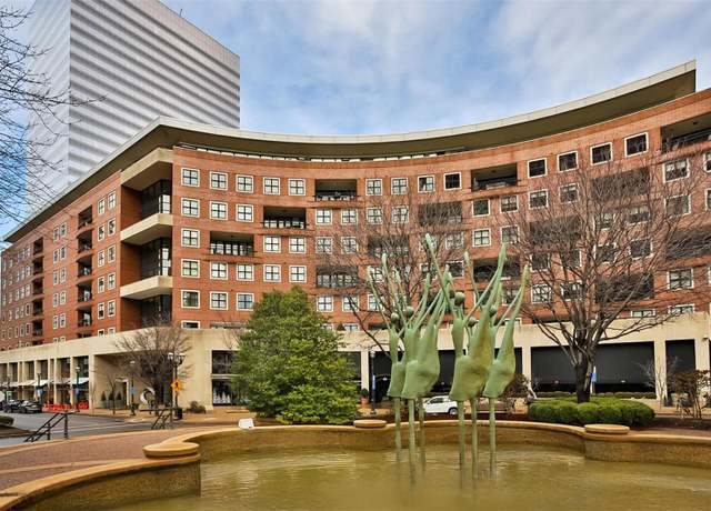 Property at 155 Carondelet Plz #600, St Louis, MO 63105, 4 beds, 4.5 baths