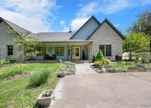 Property at 13162 Golden Brook Ln, De Soto, MO 63020, 4 beds, 3 baths