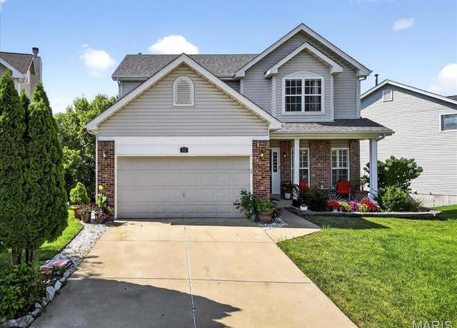 Property at 12 Compass Pointe Ct, St Louis, MO 63129, 4 beds, 2.5 baths