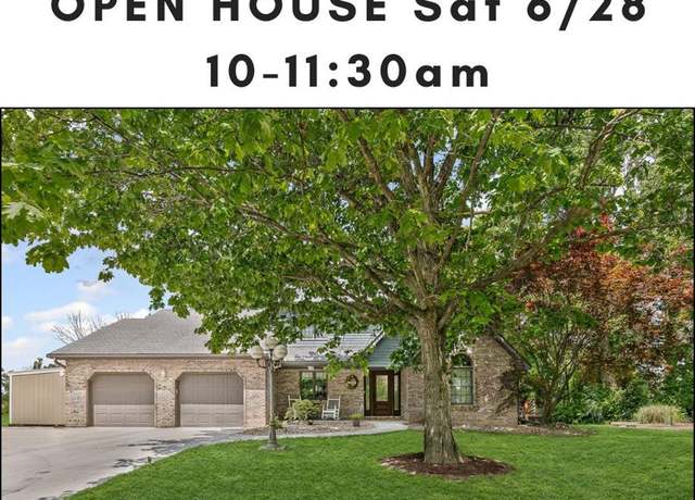 Property at 7 Tall Oaks Dr, Troy, IL 62294, 5 beds, 3.5 baths