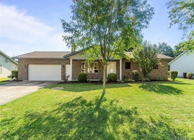 Property at 122 Osterhage Dr, Waterloo, IL 62298, 3 beds, 2 baths