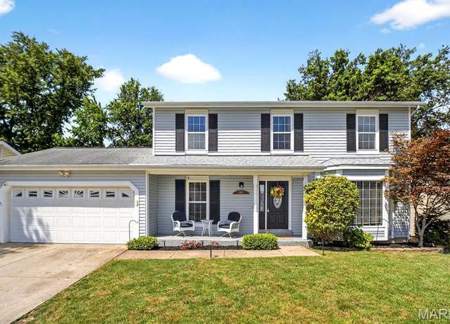 Property at 1037 Mendoza Dr, St Peters, MO 63376, 3 beds, 2.5 baths