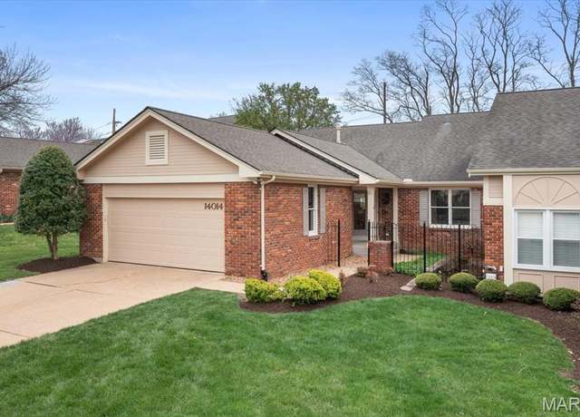 Property at 14014 Baywood Villages Dr, Chesterfield, MO 63017, 3 beds, 2.5 baths
