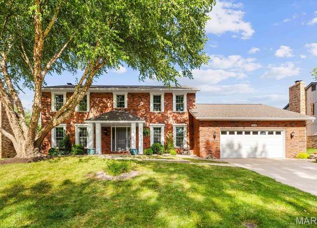 Property at 1014 Ramblewood Dr, O'fallon, IL 62269, 4 beds, 2.5 baths
