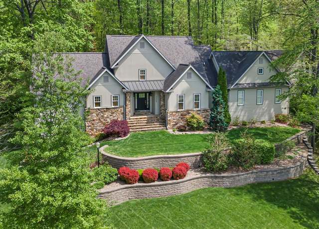 Property at 3009 Patriot Dr, Cape Girardeau, MO 63701, 3 beds, 3 baths