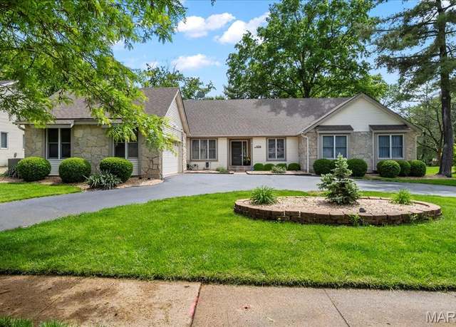 Property at 14706 Mill Spring Dr, Chesterfield, MO 63017, 5 beds, 4.5 baths