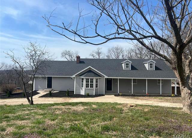 Property at 11717 County Road 385, Holts Summit, MO 65043, 4 beds, 3 baths