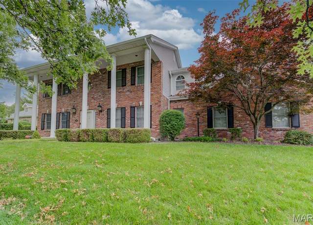 Property at 600 Bluff Manor Cir, St Charles, MO 63303, 4 beds, 3 baths