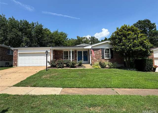 Property at 4915 Milsmar Dr, Unincorporated, MO 63128, 3 beds, 2 baths