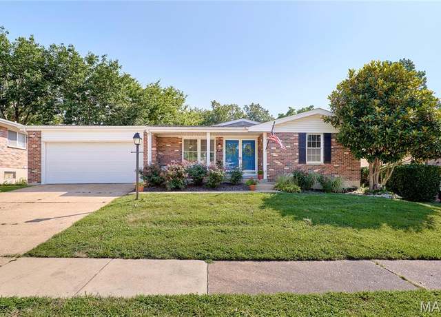Property at 4915 Milsmar Dr, Unincorporated, MO 63128, 3 beds, 2 baths