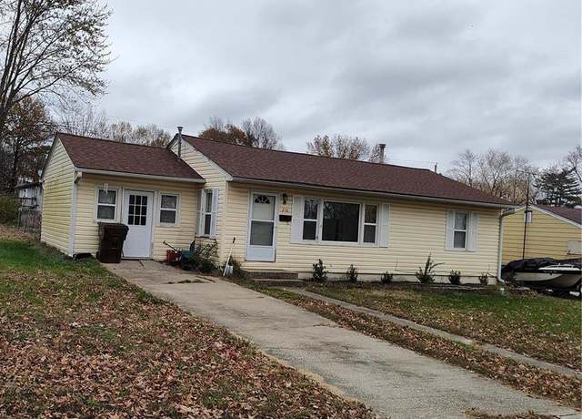 Property at 216 David St, Elsberry, MO 63343, 2 beds, 1 bath