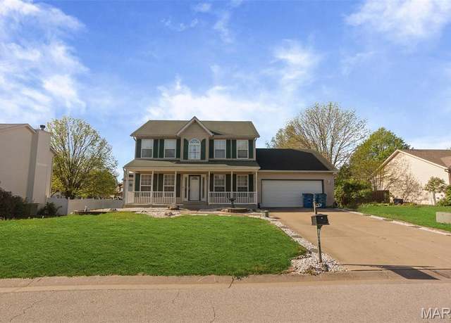 Property at 3234 Stonebridge Dr, Belleville, IL 62221, 3 beds, 3.5 baths