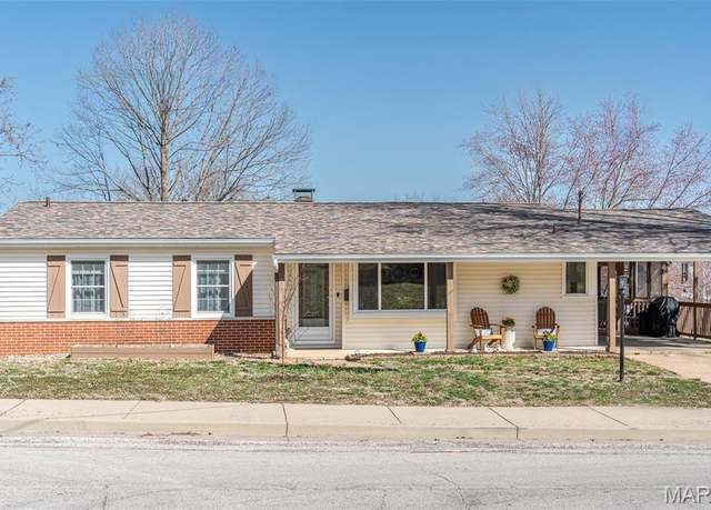 Property at 729 W State St, Union, MO 63084, 3 beds, 1.5 baths