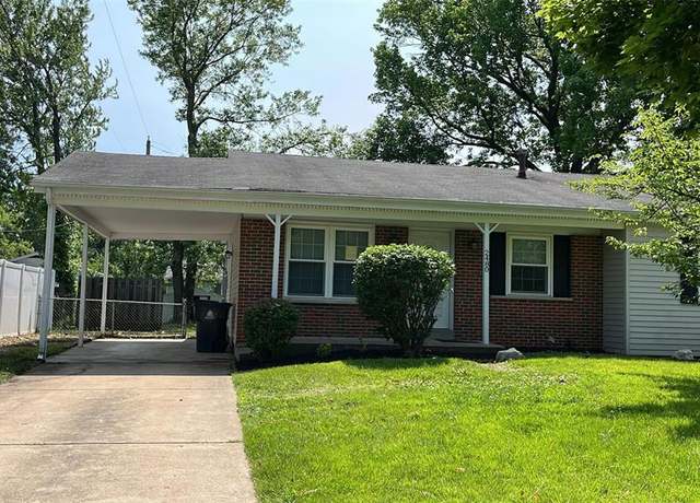 Property at 2480 Teakwood Manor Dr, Florissant, MO 63031, 4 beds, 2 baths