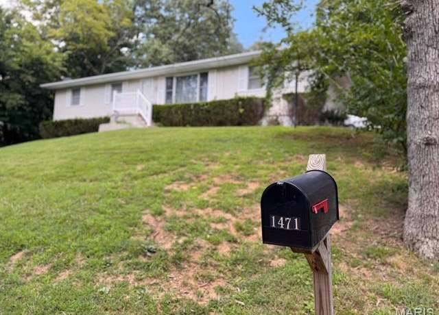 Property at 1471 Hillside Dr, Pevely, MO 63070, 3 beds, 1 bath