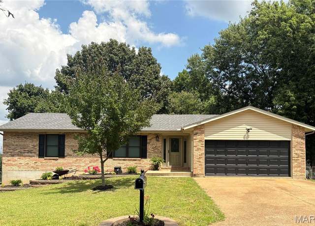 Property at 1839 Cottonwood Dr, Imperial, MO 63052, 3 beds, 2 baths
