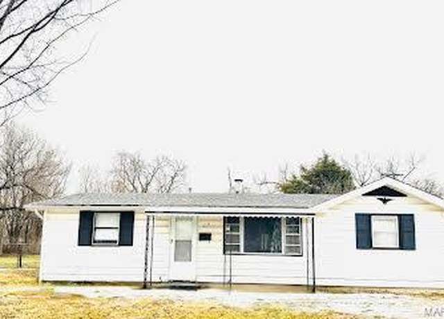 Property at 118 Saint Christopher, Cahokia, IL 62206, 4 beds, 1 bath