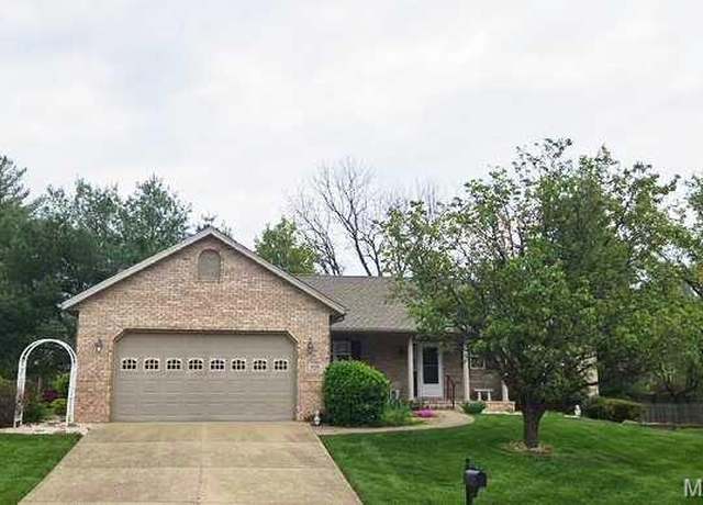 Property at 106 Crestmoor St, Collinsville, IL 62234, 3 beds, 2 baths