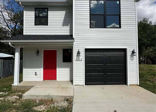 Property at 1715 Scheel St, Belleville, IL 62221, 3 beds, 2.5 baths
