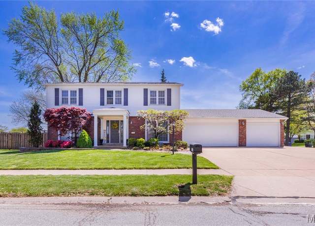 Property at 12020 Villa Dorado Dr, Unincorporated, MO 63146, 4 beds, 2.5 baths