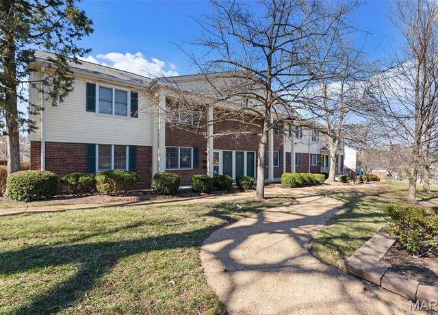 Property at 1773 High School Dr, Brentwood, MO 63144, 2 beds, 1 bath