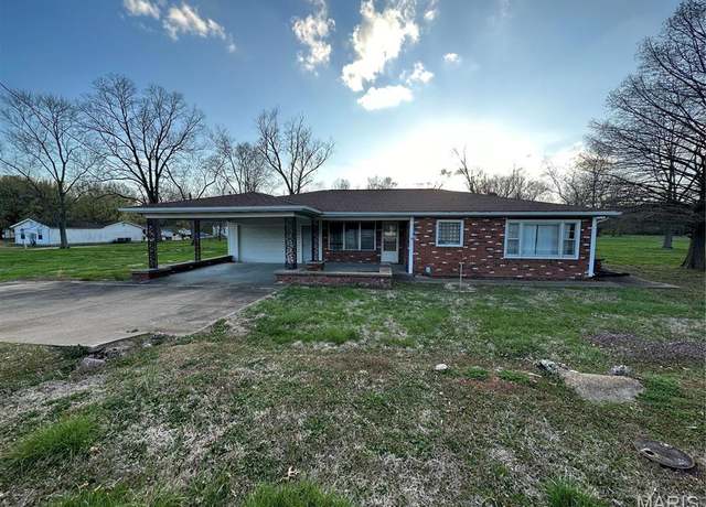 Property at 351 Old State Rd N, Pevely, MO 63070, 2 beds, 1 bath