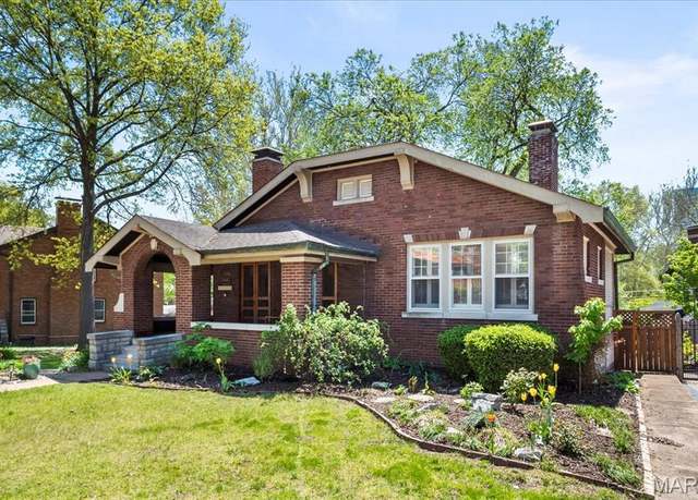 Property at 7440 Kingsbury Blvd, St Louis, MO 63130, 4 beds, 2.5 baths